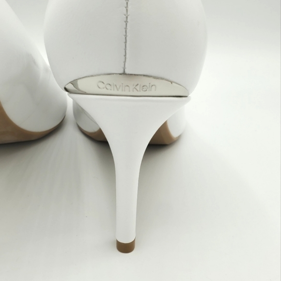 Calvin Klein Gayle pumps, White, NWOB - Picture 10 of 14